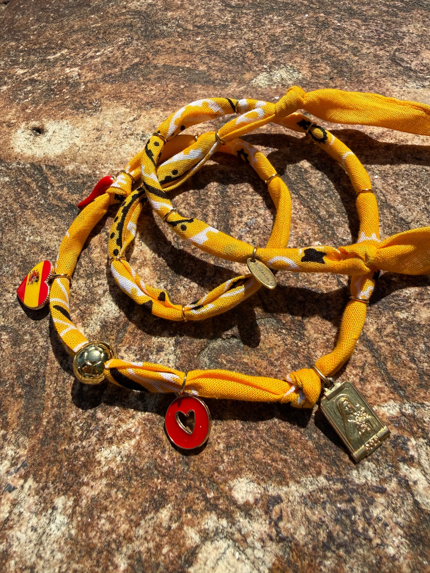 WORLD CUP SPAIN LOVE // Pealla Color Handmade Bandana Necklace