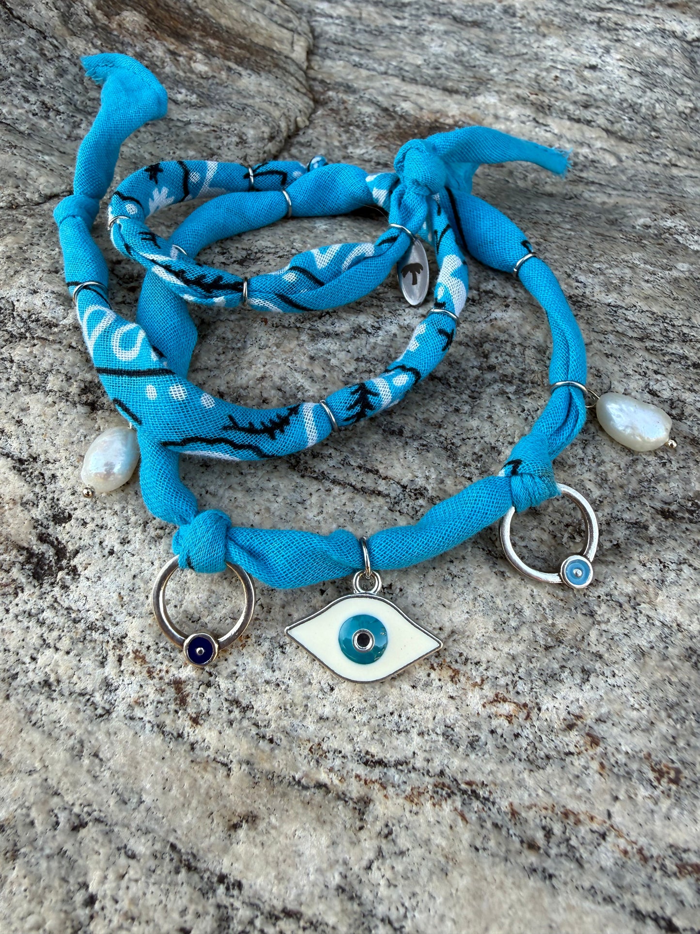 WITH FRESH EYES // Gradient Handmade Bandana Necklace