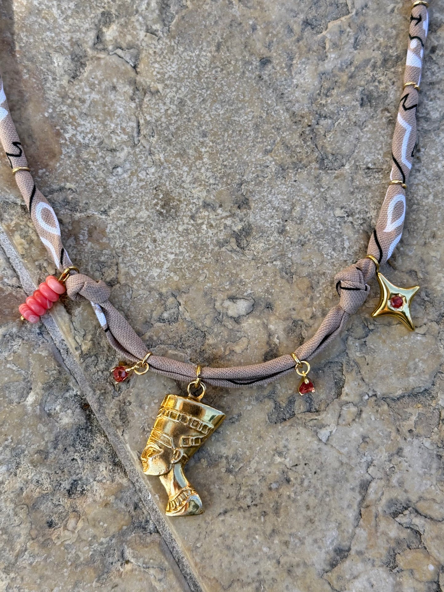 NEFERTARI // Beige Handmade Bandana Necklace