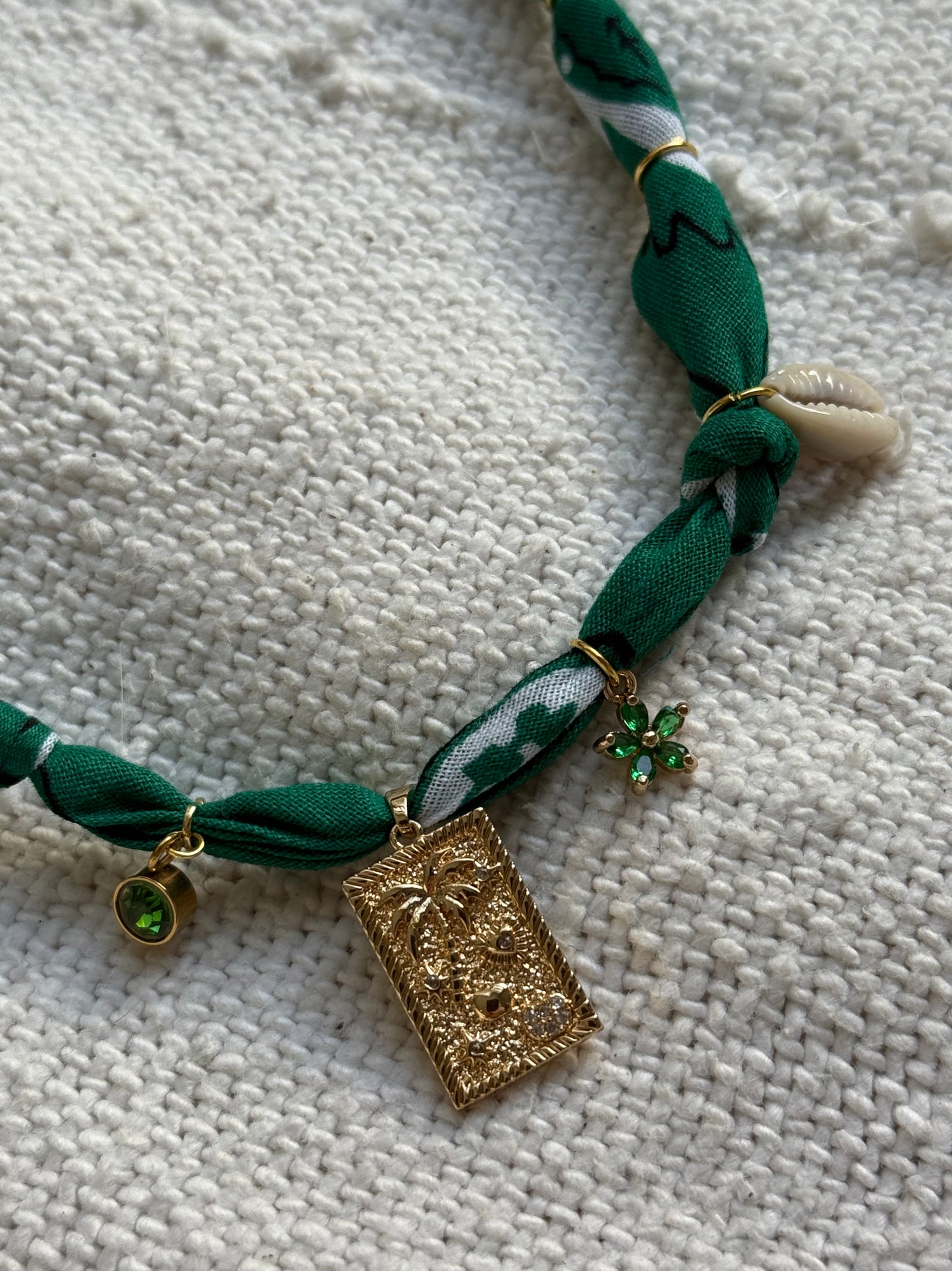 PALM TREE SCENE // Forest Green Handmade Bandana Necklace