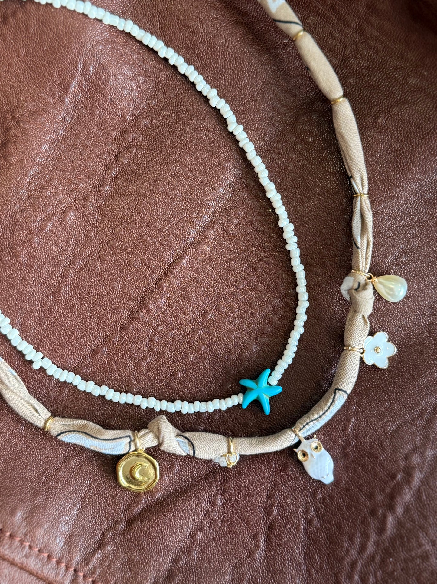 DAME BLANCHE // Beige Handmade Bandana Necklace