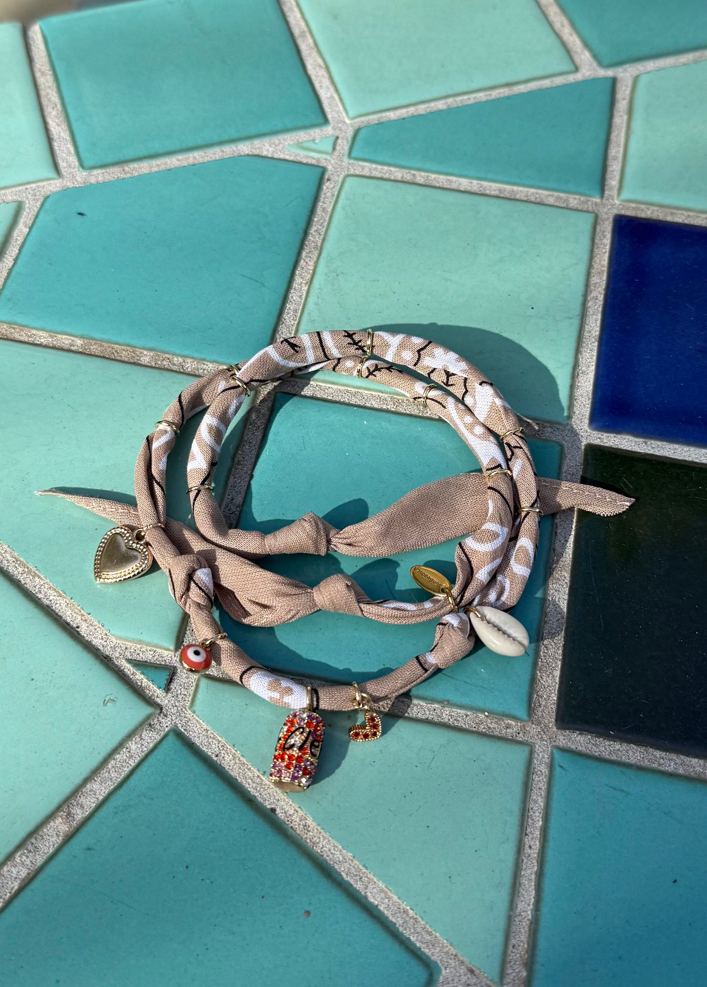 BOIS LA CROIX // Beige Handmade Bandana Necklace