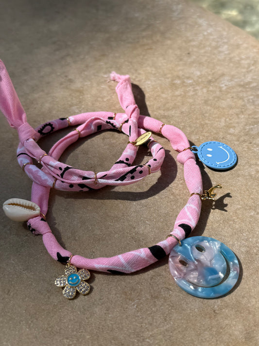 SMILEY #2 // Candy Pink Handmade Bandana Necklace