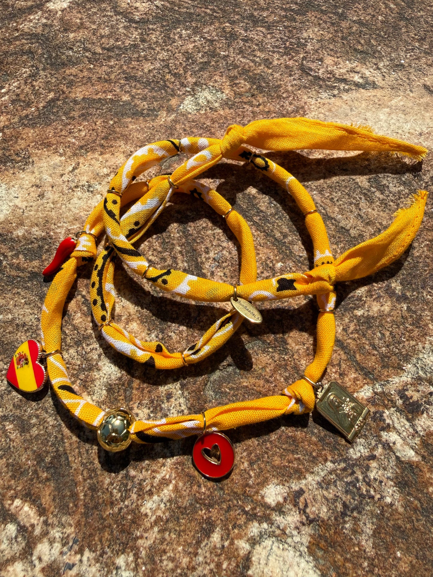 WORLD CUP SPAIN LOVE // Pealla Color Handmade Bandana Necklace