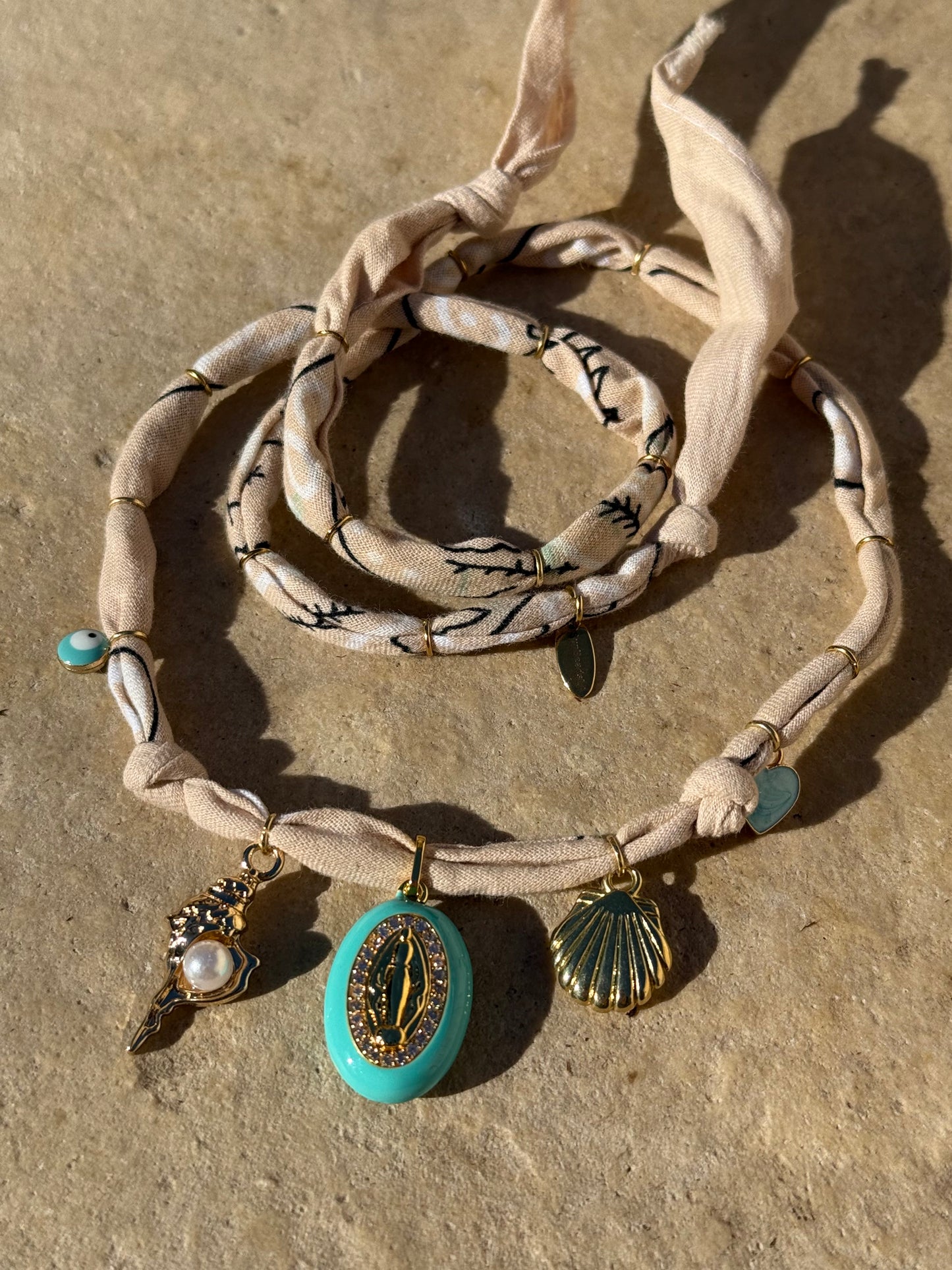 SAINTE MARIE DE LA MER // Beige Handmade Bandana Necklace