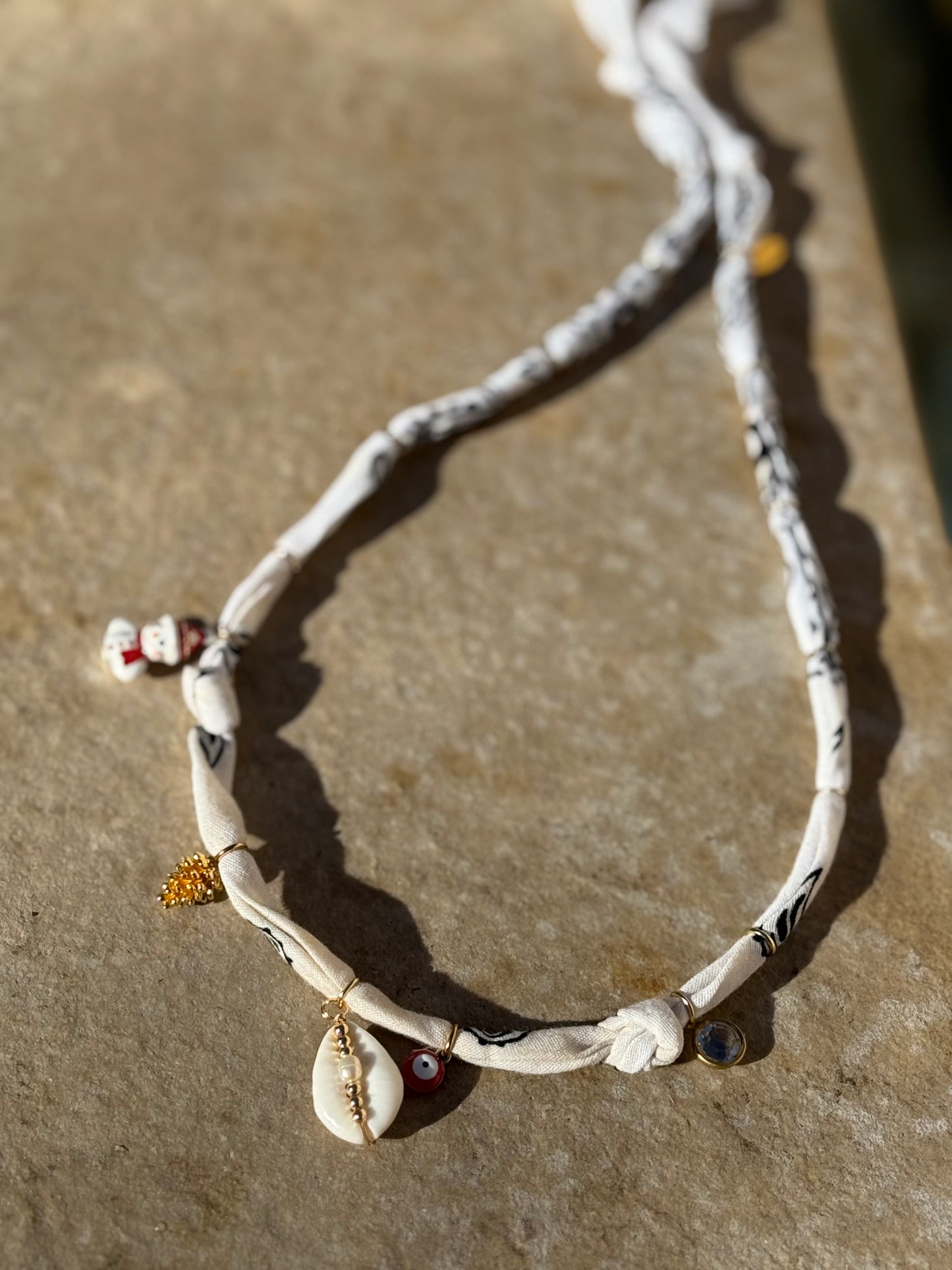 SNOWFLAKES ON THE BEACH // Off white Handmade Bandana Necklace