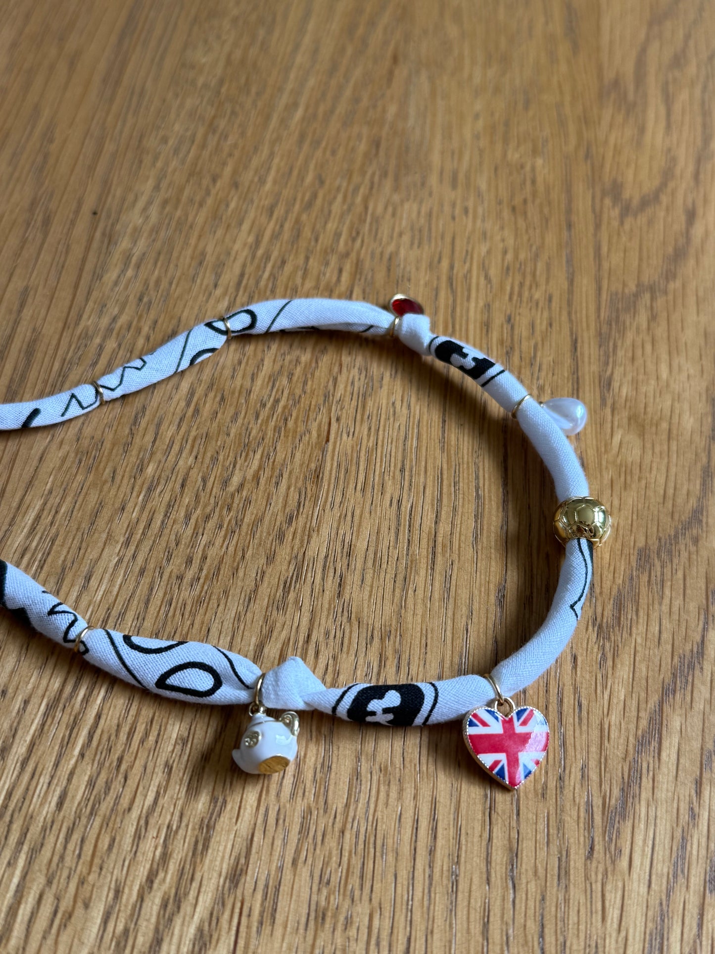WORLD CUP JUDE LOVE // White Handmade Bandana Necklace